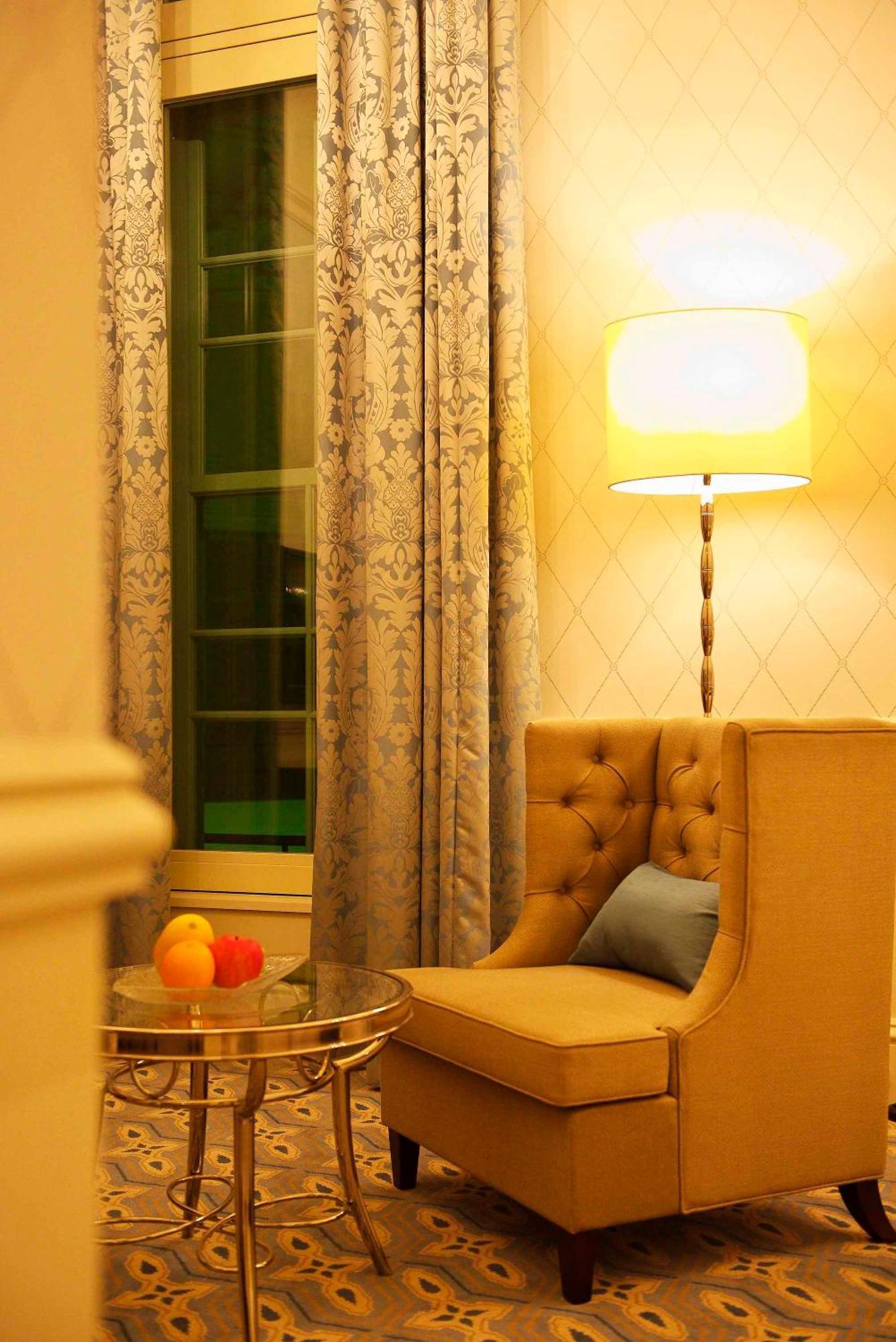 The Tokyo Station Hotel Exterior foto A room at the hotel